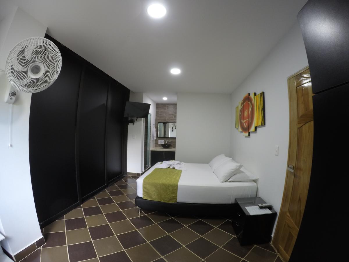 Hotel El Trocadero サン・ラファエル エクステリア 写真